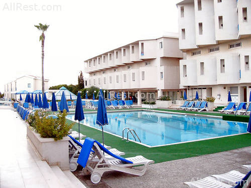 Kissos Hotel 11